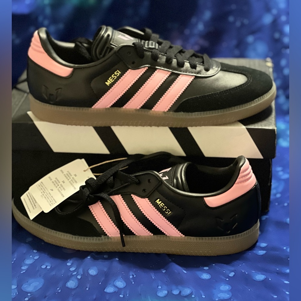Adidas men’s Messi Black and Pink Sneakers